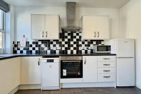 8941e801--488B-97...