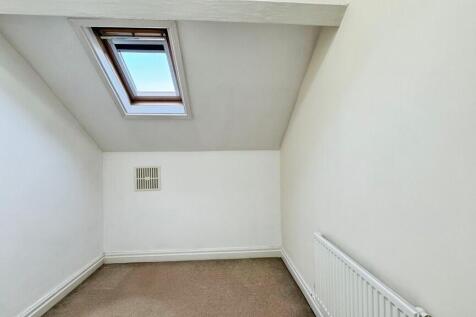 16890e9b--4E43-8D...