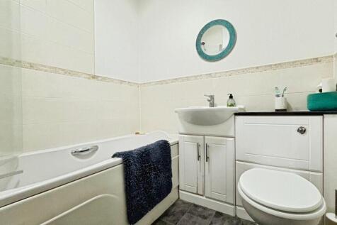 cf9ae767--4D86-83...