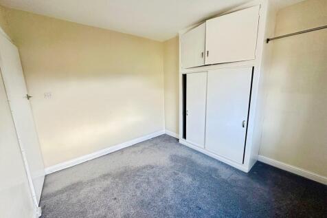 252bbde4--488D-85...