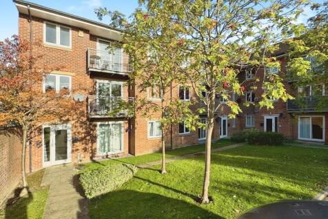 13680869-image_pi...