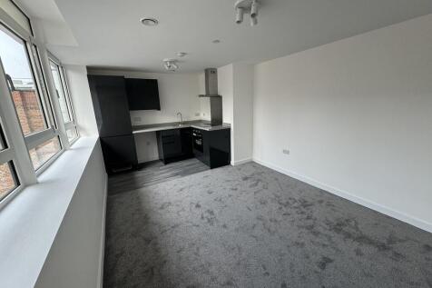 living/kitchen ar...