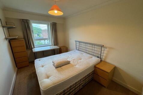 Main bed
