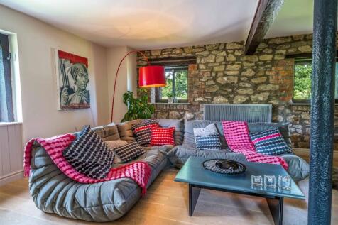 Property Image 11