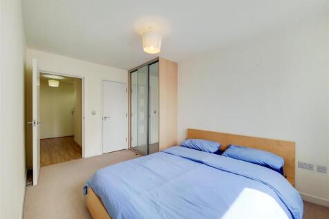 2_Main Bedroom-0.jpg