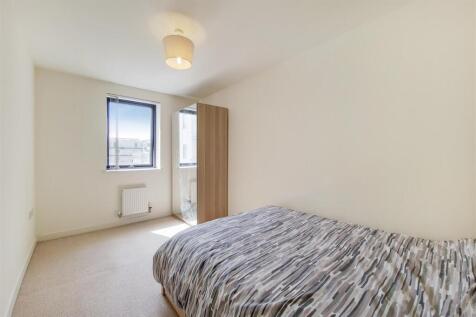 4_Bedroom 2-1.jpg