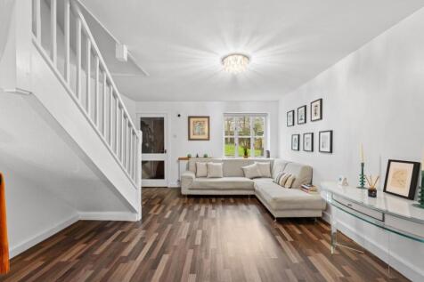 Open plan kitchen/reception room