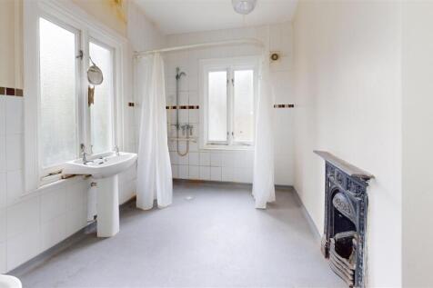 Alderney-Road-Bathroom.jpg