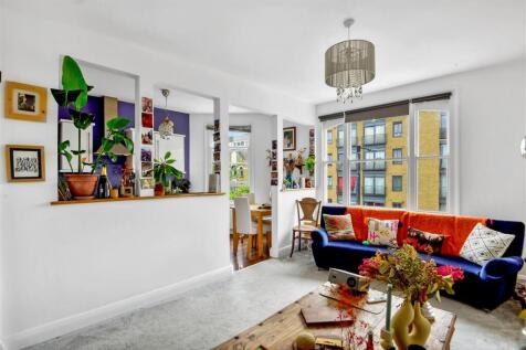 Kitchen/reception