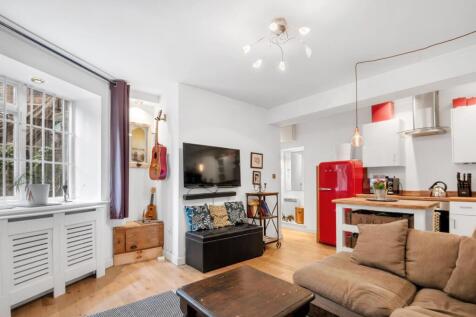 Kitchen/Reception