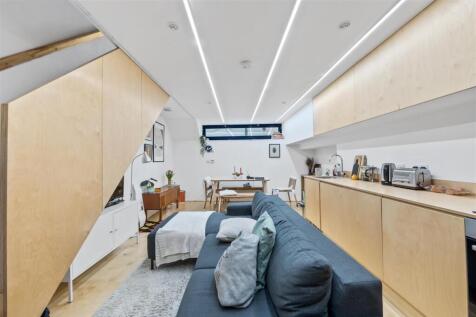Kitchen/Reception