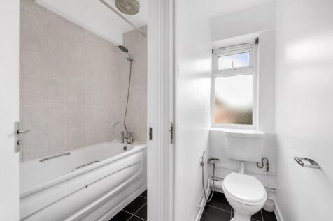 Bathroom / W.C.