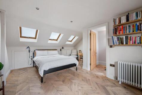 Bedroom One (Loft)