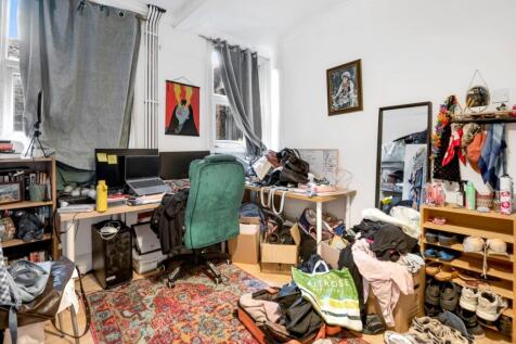 Flat - Bedroom