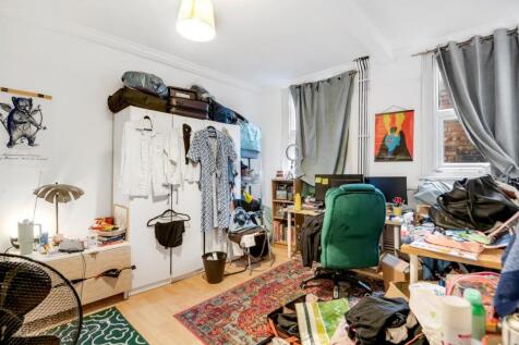 Flat - Bedroom