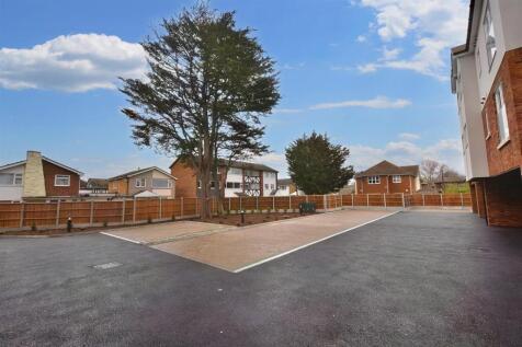 garden/parking