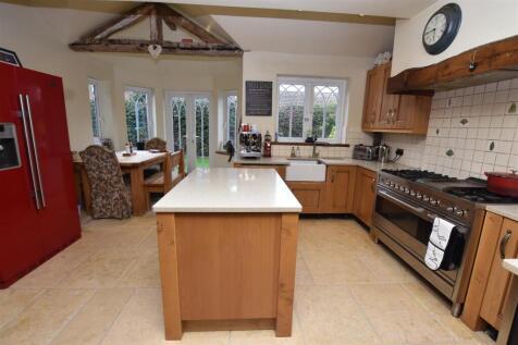 L Shaped Kitchen Diner