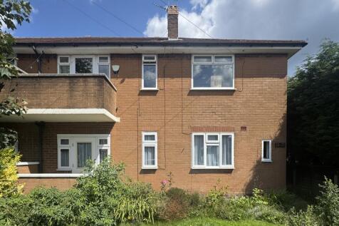 2 Bedroom First Floor Flat for Sale