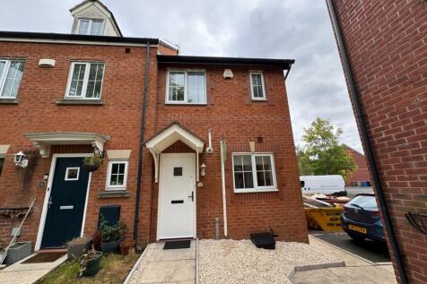 2 Bedroom  end terrace property