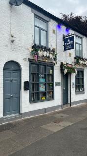 Restaurant/Bar with Accommodation Above