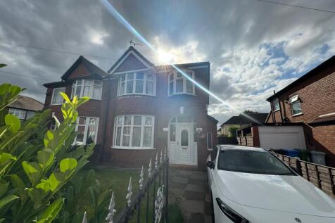 3 Bedroom Semi Detached for Rent