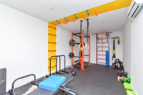 Outbuilding (Used As Home Gym)