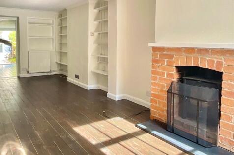 Lounge/ Dining Area