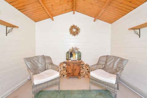 Workshop/Outbuildings