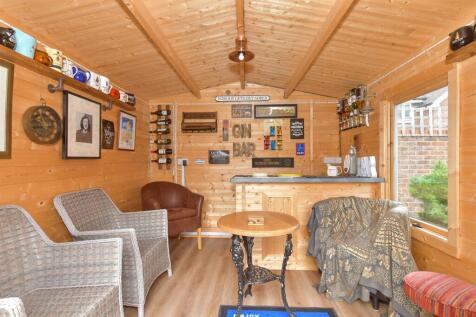 Workshop/Outbuildings