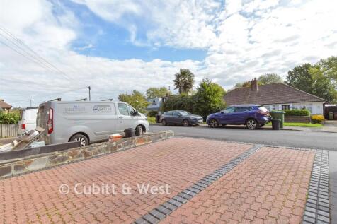 Driveway/Parking