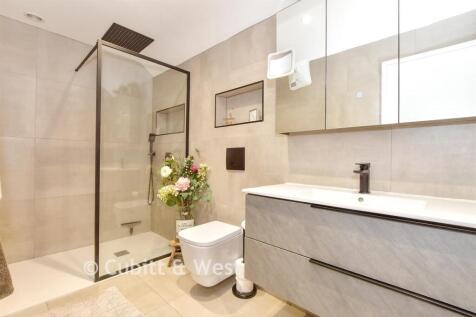 En-Suite Shower Room