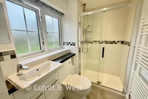 En Suite Shower Room