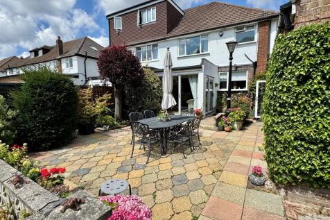 Rear Garden Patio