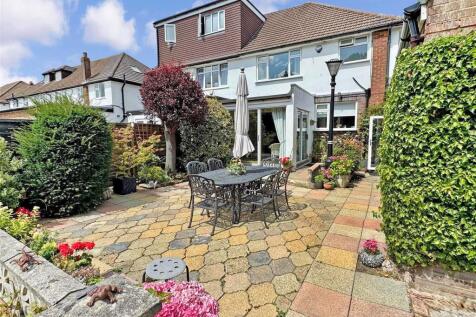 Rear Garden Patio