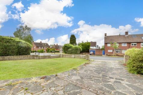 Driveway/Parking