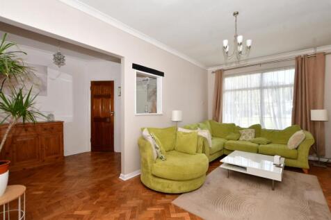 Lounge/Play Area