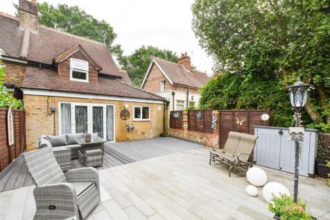 Patio / Decking