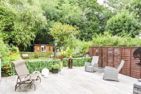 Patio / Decking