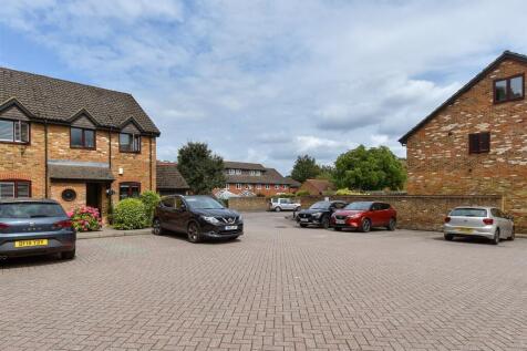 Driveway/Parking