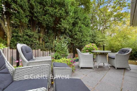 Patio / Decking