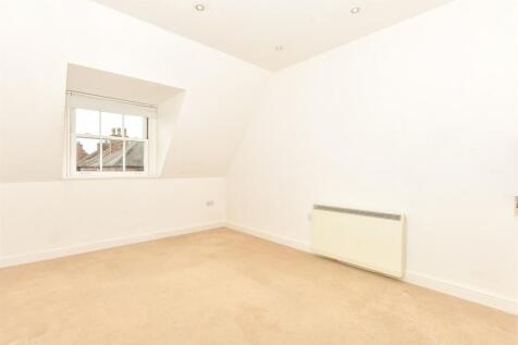 Lounge/Kitchen
