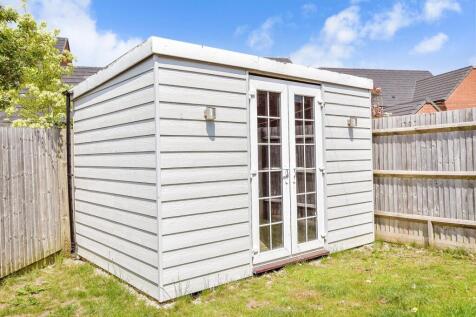 Workshop/Outbuildings