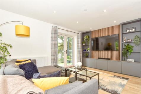 Lounge/Kitchen/Dining