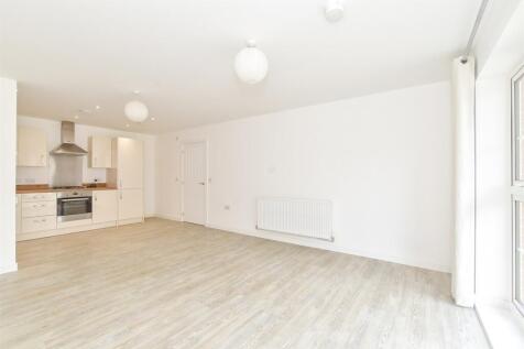 Lounge/ Kitchen