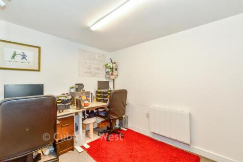 Workshop/Outbuildings