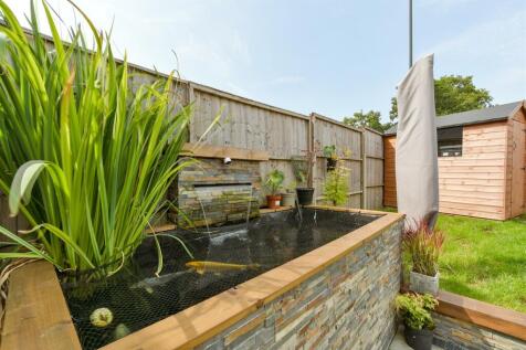 External Lifestyle Photograph