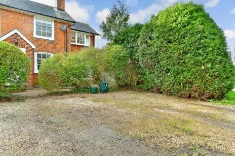 Driveway/Parking