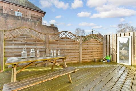 Patio / Decking