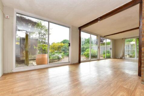 Family/Dining Area