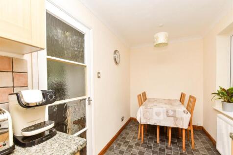 Dining/Breakfast Room
